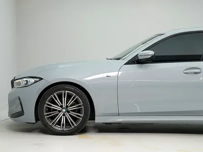 BMW 3 Series 320i, миниатюра 3