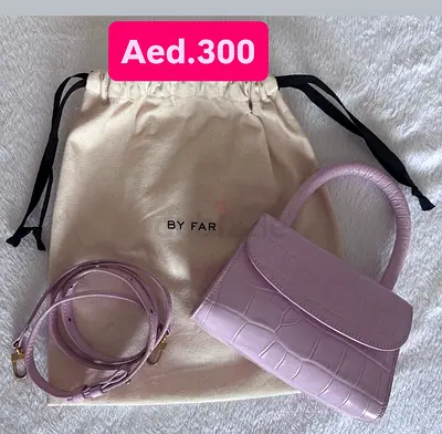 Handbag light usage Aed.300
