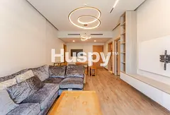 Exclusive | Top Floor | Large Layout