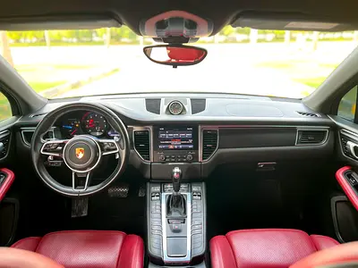 2018 Porsche MACAN 缩略图 14
