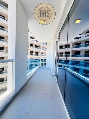Huge size 2/Bhk ---- Spacious apartment flexible cheques---- Hot location open view cover car parki