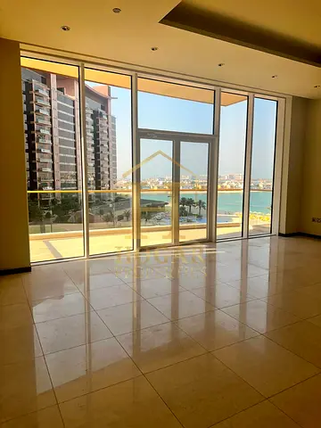 UNFURNISHED | DIRECT BEACH| SEA VIEW