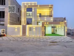 – ​​Direct from owner – Luxury finishing – No annual service charges – Good location –