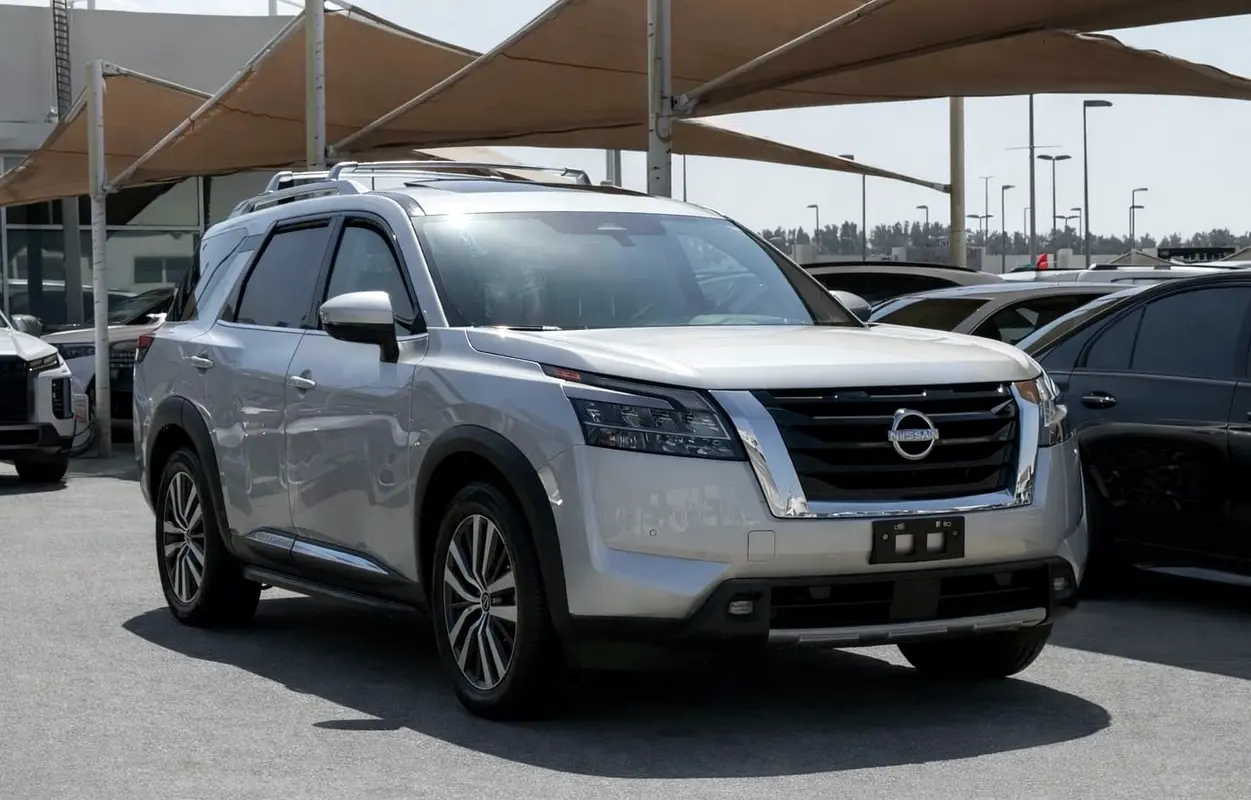 2022 Nissan Pathfinder Platinum