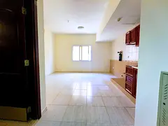 Very spacious studio in reasonable price, Prime location in muwaileh, easy exit to Dubai .