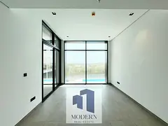 SERENE I LAUNDRY ROOM I POOL FACED I FITTED KITCHEN — 3