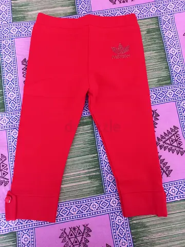 Red girls cropped leggings