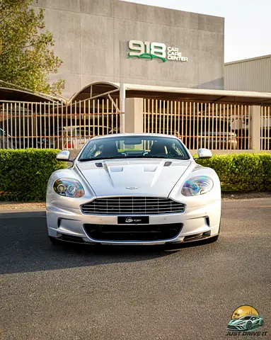 2012 Aston Martin DBS 照片 18
