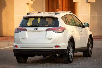 2016 Toyota RAV 4 — фото 6