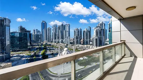 Bright And Spacious | Apartment | With Balcony