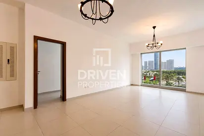 Vacant | Great Amenities | Spacious Luxury Living