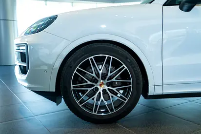 صورة مصغرة 20 لـ 2025 Porsche CAYENNE
