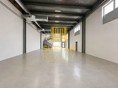 Premium Air-Conditioned Warehouse for Rent | Inbuilt Cargo Lift