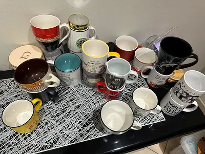 Kitchen crockeries