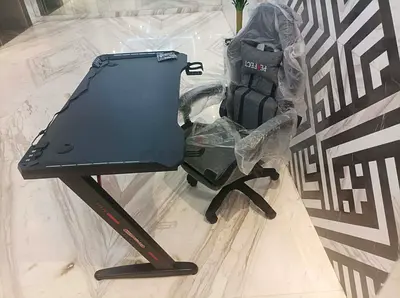 Gaming Desk and Ergonomic Gaming Chair Set - Good Condition
