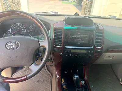 2005 Toyota PRADO photo 5