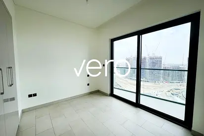 Mid Floor | 12 Cheques | Ready to Move In