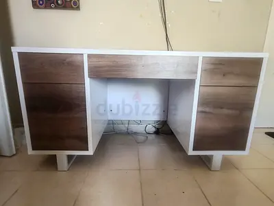 White Walnut 5-Drawer Executive/Study Desk
