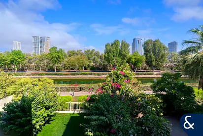 One of a Kind | Full lake View | 3 Bedroom