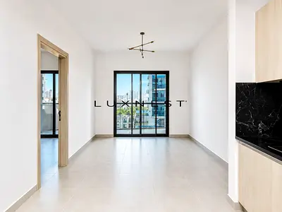 Contemporary 1BR | Vacant Now | Excellent Layout