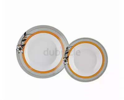 Brand New still in packing White and Gold Floral Rim Dinner Plate Set (20 pieces)