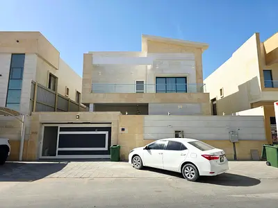 Luxury villa in Al Yasmin, Ajman! 5 master bedrooms, spacious layouts, and high-end finishes, perfect for families. AED 110,000 payable in 4 installme