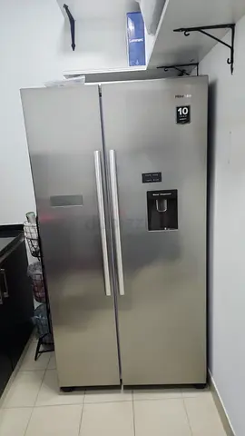 Hisenes side by side fridge with water dispenser