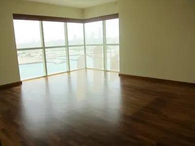 Sea View | Spacious Layout | Great Amenities