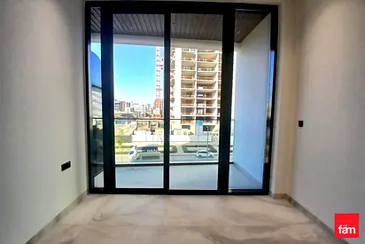 Ready To Move | 1br Park View | Full Facilities