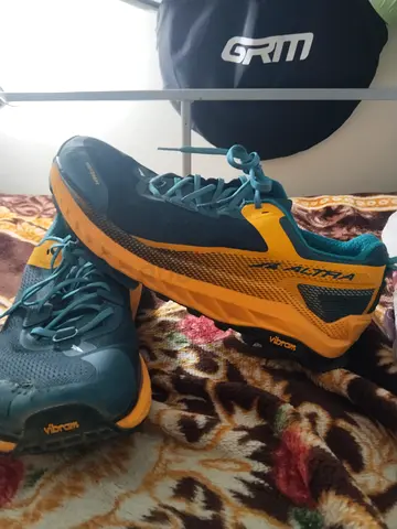 Salomon Ultra trail running shoes size (used)