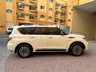 2019 Nissan PATROL 缩略图 4