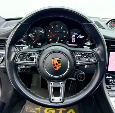 2019 Porsche 911 — миниатюра 14