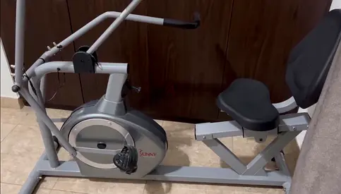 Sunny Health  Fitness Recumbent Row-N-Ride Machine