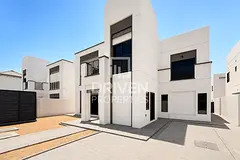 Double Row | 4BR Stand Alone Villa | Book Now