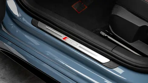 صورة 7 لـ 2025 AUDI RS3