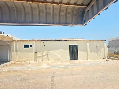 بيت للإيجار في الشارقة – منطقة الغافية متوفر بيت مميز للإيجار بموقع هادئ وقريب من جميع الخدمات.