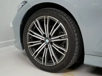 BMW 3 Series 320i, миниатюра 16