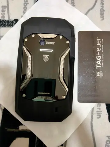 TAG Heuer racer smartphone - good condition, 5MP camera
