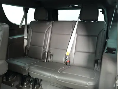 2023 GMC YUKON — фото 14