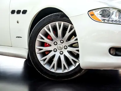 2010 Maserati QUATTROPORTE 照片 7