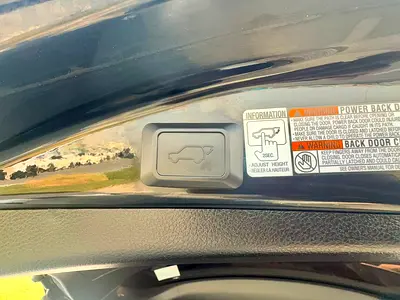 صورة 6 لـ 2018 Toyota RAV 4