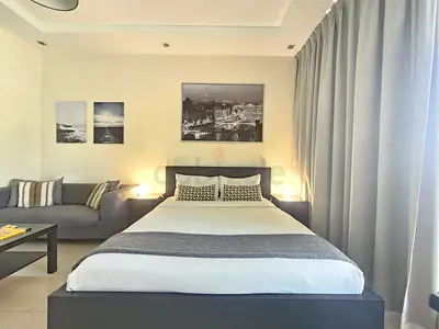 City View Studio in the Heart of Dubai Marina