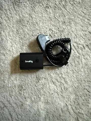 SMALLRIG BATERY DUMMY  FOR SONY