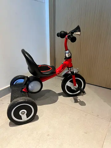Tricycle