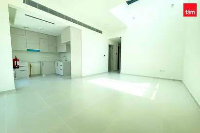 Corner Unit | Ready To Move In | Upto 5 Cheques