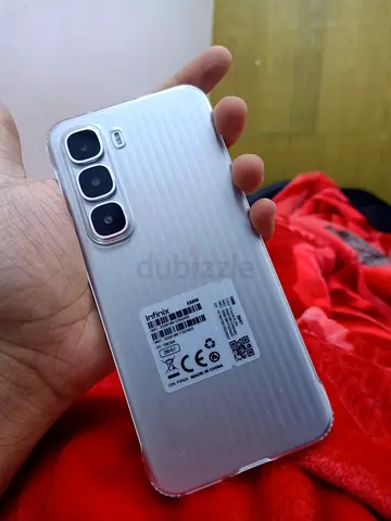 Infinix smartphone in good condition with triple rear cameras. 256GB only 5days used 12month warrnty