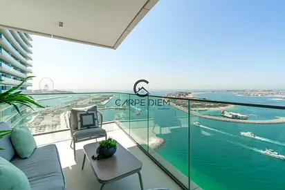 Ultimate Luxury Living with Beach Access - Available on 8th August