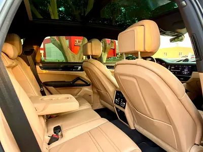 2018 Porsche CAYENNE — миниатюра 13