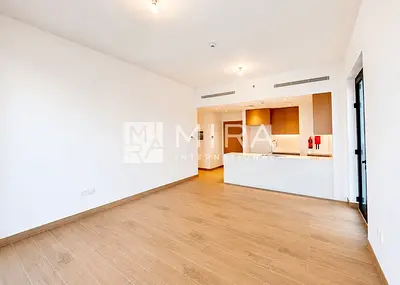 Villas View | Brand New Corner Unit | Big Balcony