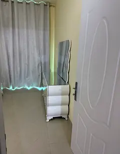 Middle room for rent in tecom including all / READY TO MOVE IN / no commissiom